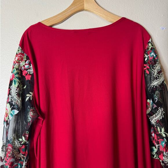 Ali Miles Plus 1X Red Jersey Floral Embroidered Sheer Bell Sleeve Blouse - Picture 7 of 7